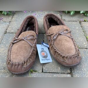 Wind River BRN Suede Slippers, Summer Sale